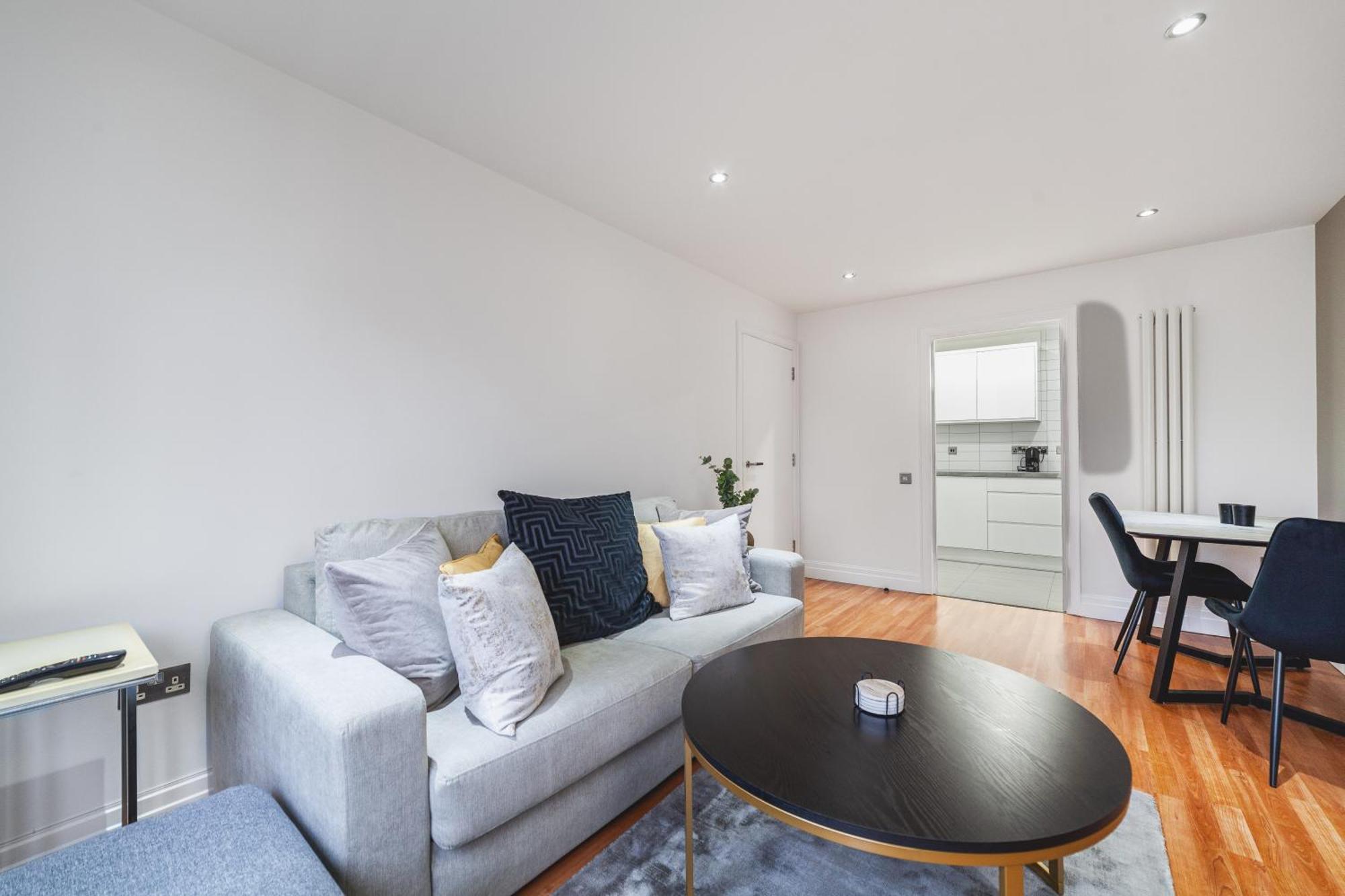 Bright 1br Floor Flat In Hoxton, 5 Min Tube Appartement