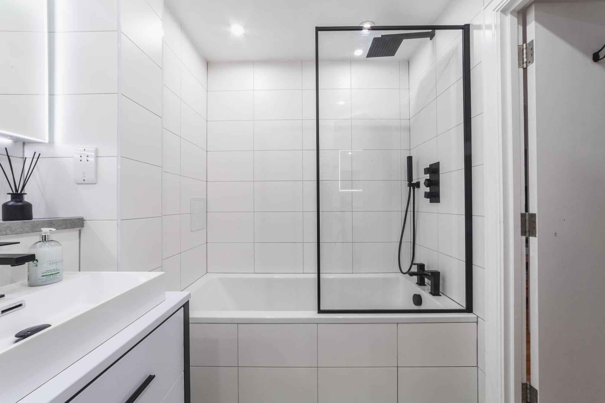 Appartement Bright 1br Floor Flat In Hoxton, 5 Min Tube *